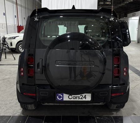 رمادي لاند روڤر Defender P400 90 HSE 2024