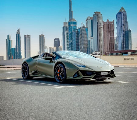 Green Lamborghini Huracan Evo Spyder 2021 Green Lamborghini Huracan Evo Spyder 2021