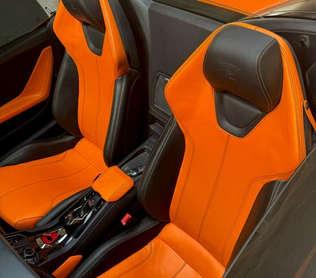 Lamborghini Huracan Spyder 2021