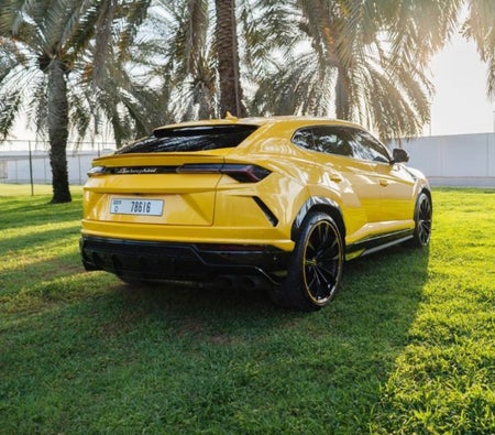 Lamborghini Urus 2021