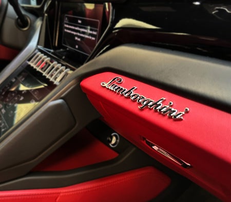 Lamborghini Urus 2021