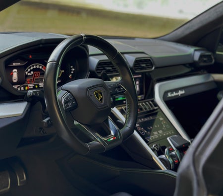 Lamborghini Urus 2022
