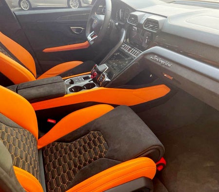 Lamborghini Urus Pearl Capsule 2021