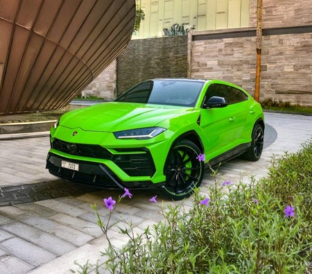 Lamborghini Urus Pearl Capsule 2021