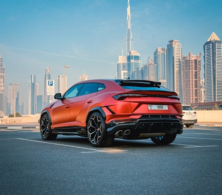 Matte Red Lamborghini Urus Performante 2023