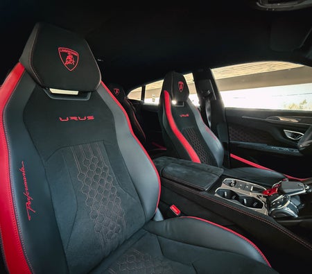 Lamborghini Urus Performante 2023