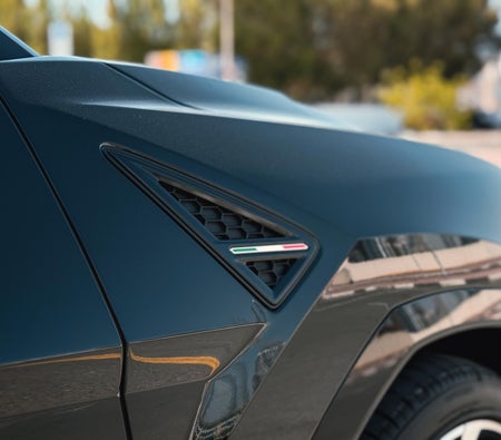 Lamborghini Urus S 2024