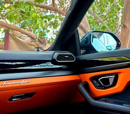 Lamborghini Urus S 2023, photo 3 of 4