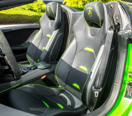 Lamborghini Huracan Evo Spyder 2024