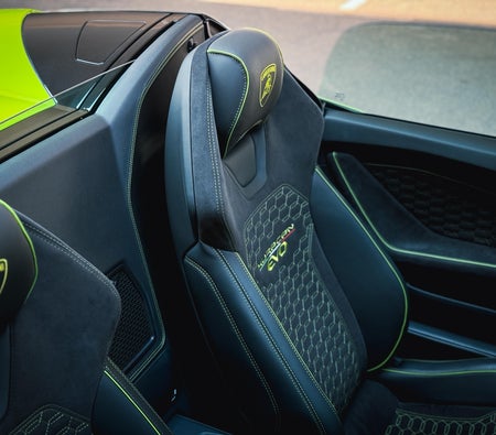 Lamborghini Huracan Evo Spyder 2024