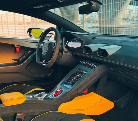 Lamborghini Huracan STO 2023
