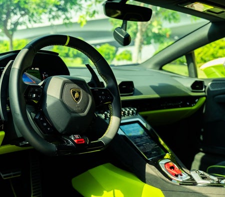 Lamborghini Huracan Tecnica 2024