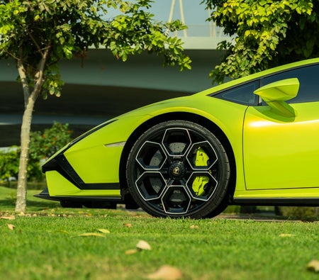 Lamborghini Huracan Tecnica 2024