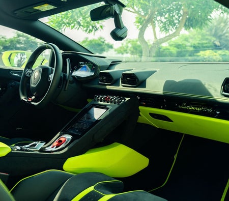 Lamborghini Huracan Tecnica 2024