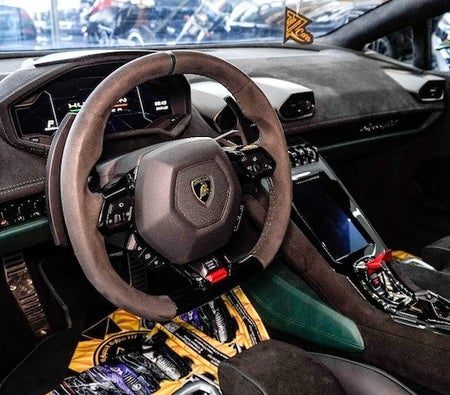 Lamborghini Huracan Tecnica 2023, photo 2 of 4