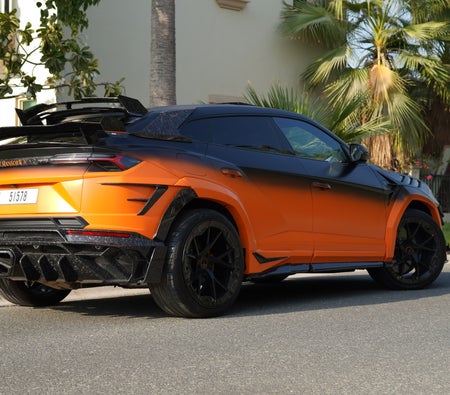 Lamborghini Urus Mansory 2024