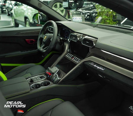 Lamborghini Urus Performante 2023, photo 4 of 4