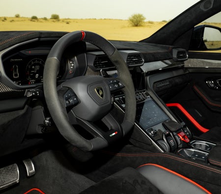 Lamborghini Urus Performante 2024, photo 3 of 4