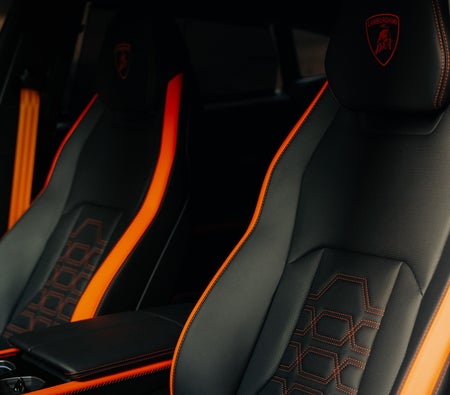 Lamborghini Urus SE 2025
