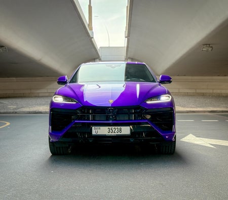 Lamborghini Urus SE 2025