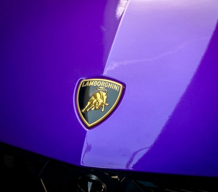 Lamborghini Urus SE 2025