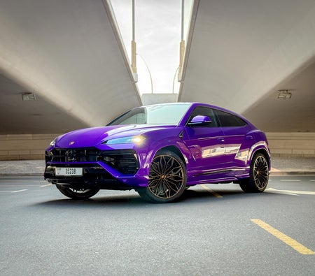 Lamborghini Urus SE 2025