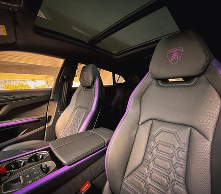 Lamborghini Urus SE 2025