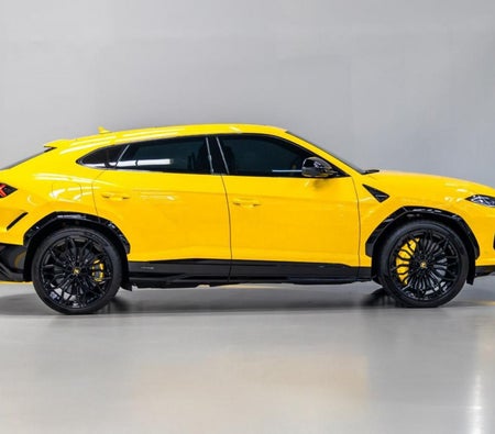 Lamborghini Urus SE 2025