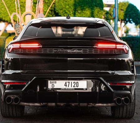 Lamborghini Urus SE 2025