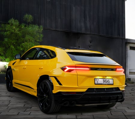 Lamborghini Urus S 2024