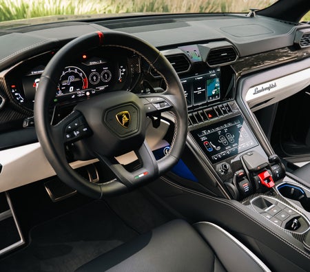 Lamborghini Urus S 2024, photo 2 of 4