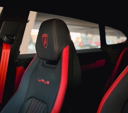 Lamborghini Urus S 2024