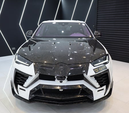 Lamborghini Urus 2019, photo 2 of 4