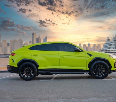Lamborghini Urus 2021