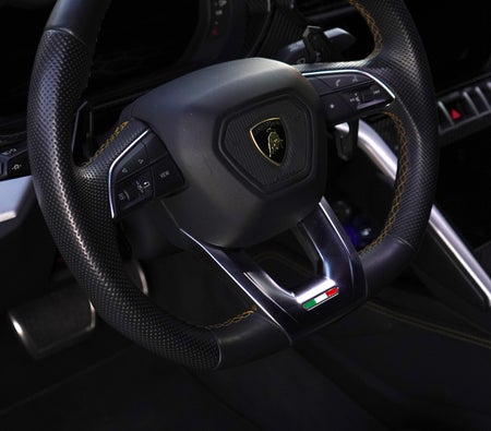 Lamborghini Urus 2021, photo 2 of 4