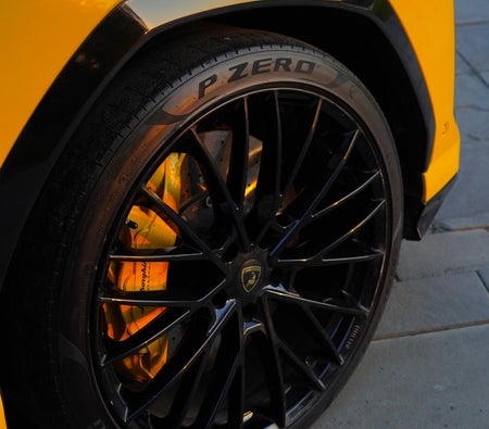 Lamborghini Urus 2021, photo 3 of 4