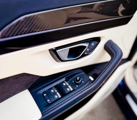 Lamborghini Urus 2022