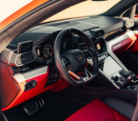 Orange Lamborghini Urus 2022