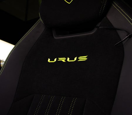 Lamborghini Urus 2023, photo 3 of 4