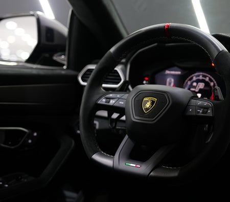 Lamborghini Urus Performante 2024, photo 3 of 4