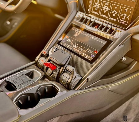 Lamborghini Urus S 2025, photo 4 of 4
