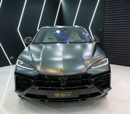 Lamborghini Urus SE 2025, photo 2 of 4