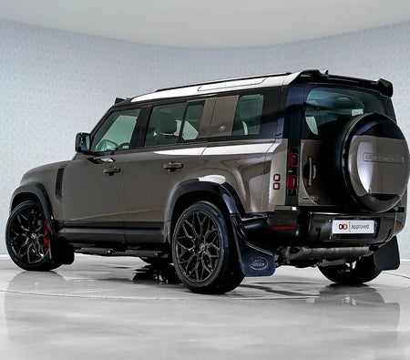 برونزي لاند روڤر Defender 110 First Edition 2020 برونزي لاند روڤر Defender 110 First Edition 2020
