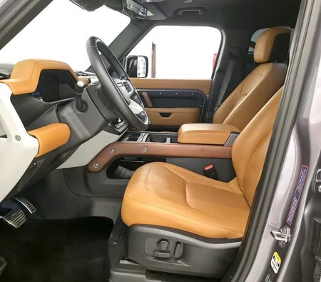 Gri Land Rover Defender 2024 Gri Land Rover Defender 2024