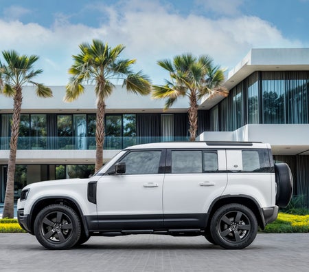 90 Used Land Rover Defender Dubai | Second hand Defender from AED 179,000