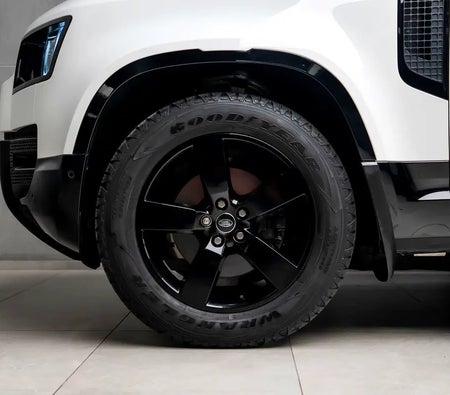 Land Rover Defender 2024, photo 4 of 4