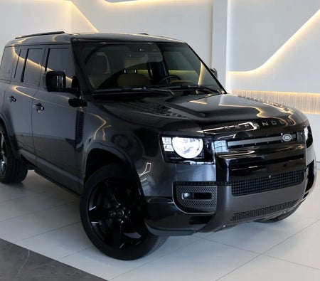 Land Rover Defender 110 S 2023, photo 1 of 4
