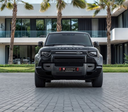 Noir Land Rover Defender 2025