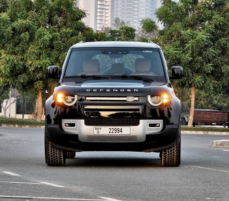 Land Rover Defender 2024, photo 2 of 4