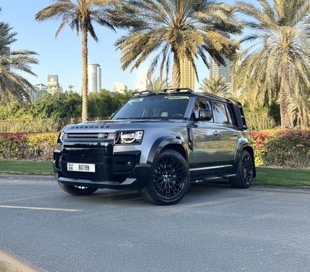 Land Rover Defender V6 2021